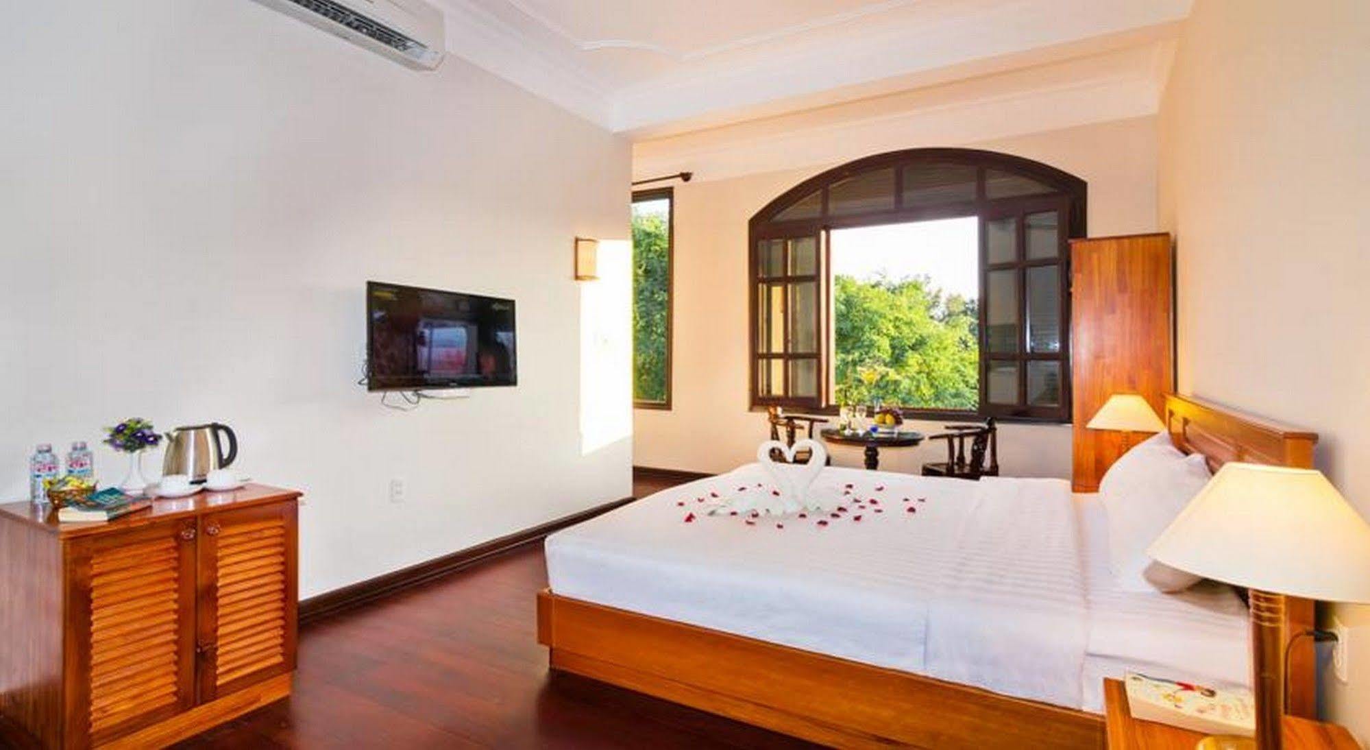 Garden Aroma Homestay ฮอยอัน ภายนอก รูปภาพ