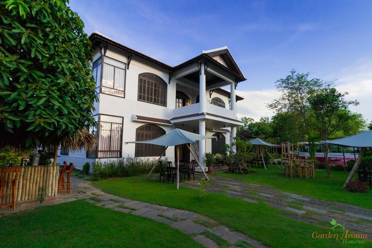 Garden Aroma Homestay ฮอยอัน ภายนอก รูปภาพ